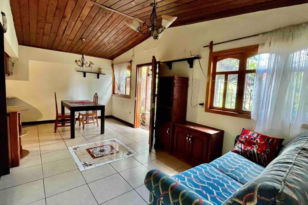 サン・ファン・ラ・ラグナCasa I'Xアパートメント エクステリア 写真